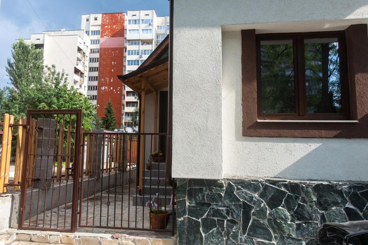 Sofia Family House - Free Parking Hotel Exterior foto